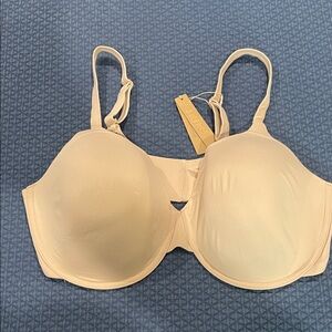 NEW!! SKIMS Nude Women's Bra